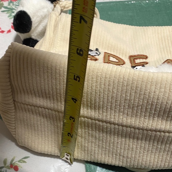Cream Shoulder Bag with Bread Design - Picture 8 of 8